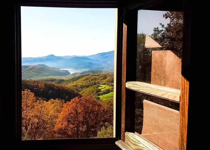 Vallorsaia Con Piscina Privata 펜션 *