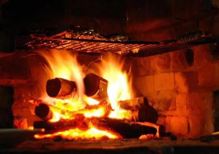 Vallorsaia Con Piscina Privata 산세폴크로