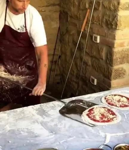 Vallorsaia Con Piscina Privata *